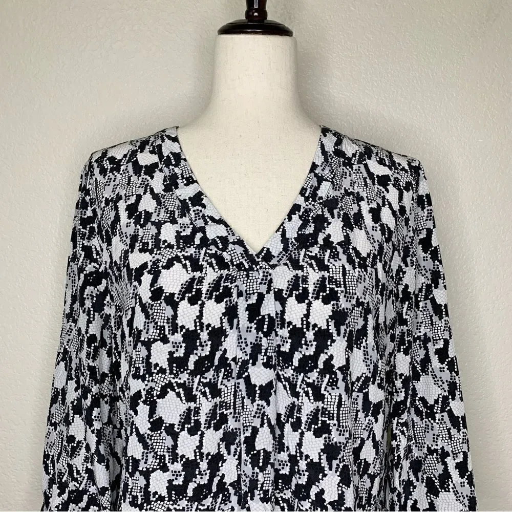 Cynthia Rowley 100% Silk Snake Skin Blouse, Sz Medium